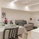 San Pio Cozy - Relax Near Station Apartment
