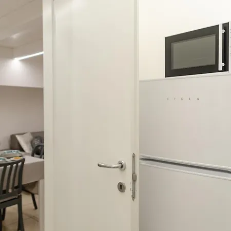 Apartman San Pio Cozy - Relax Near Station *